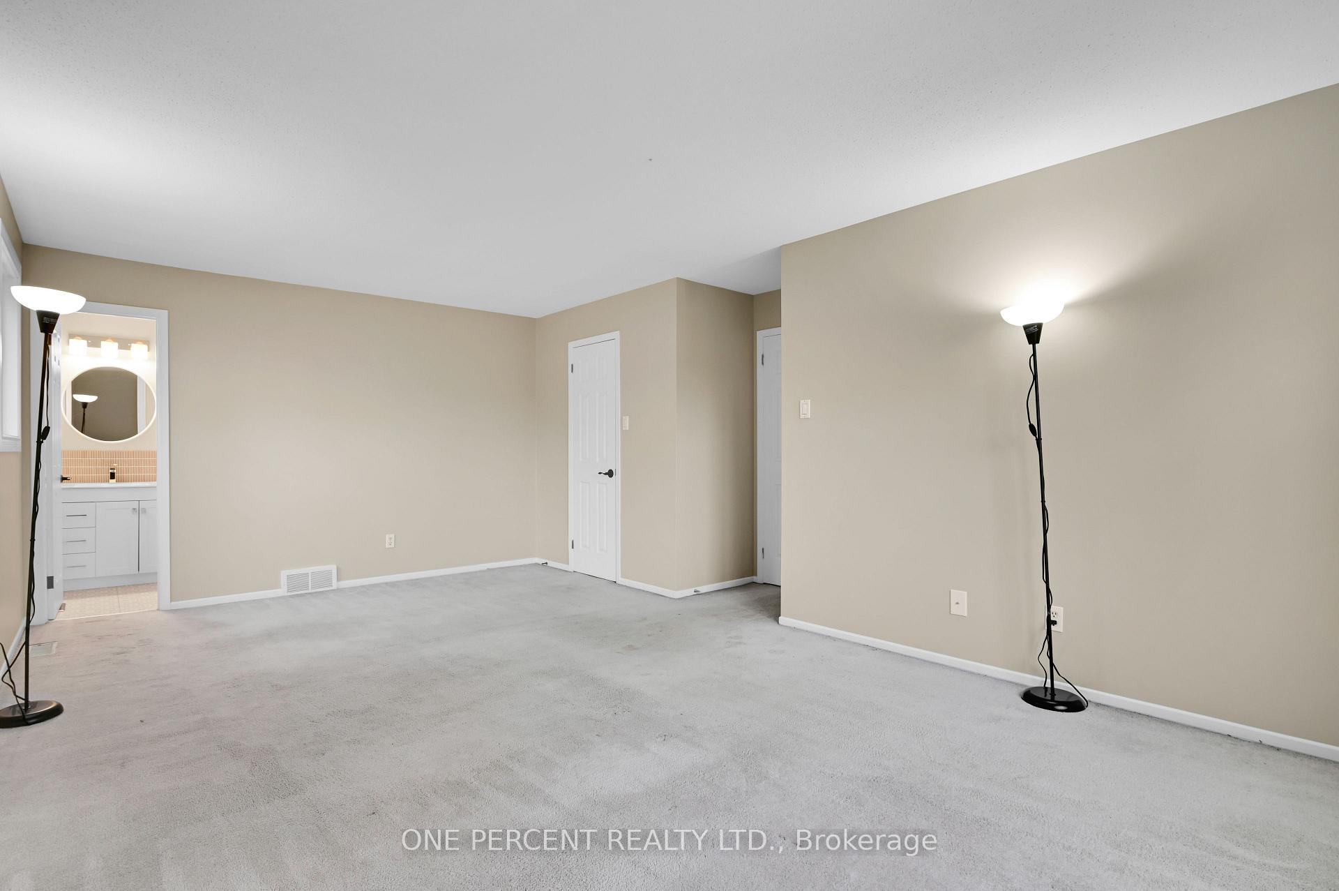Photo 20 of 28 Phylis Street, Ottawa, Barrhaven - Pheasant Run — HOMEH
