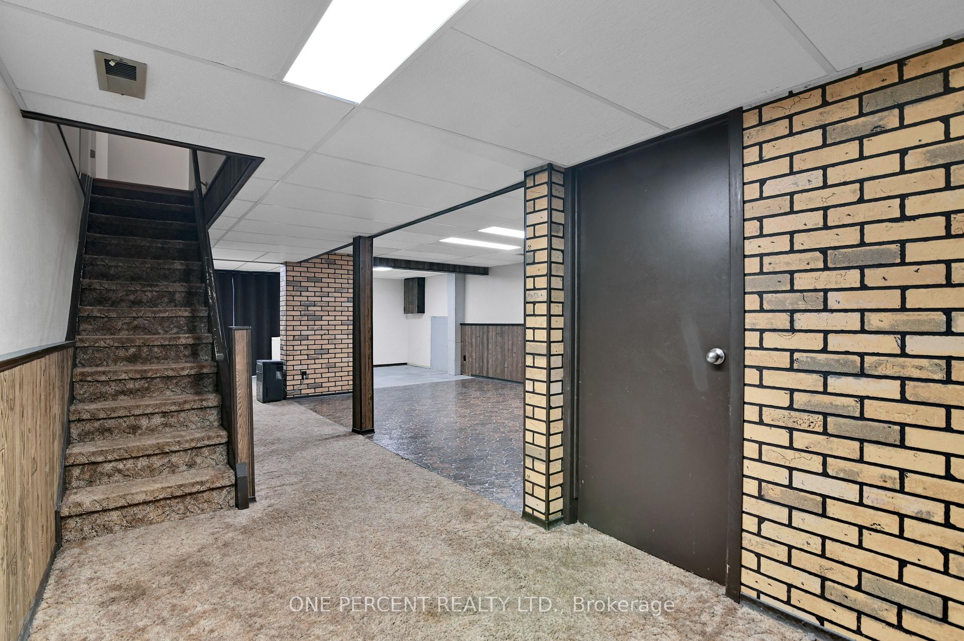 Photo 22 of 28 Phylis Street, Ottawa, Barrhaven - Pheasant Run — HOMEH