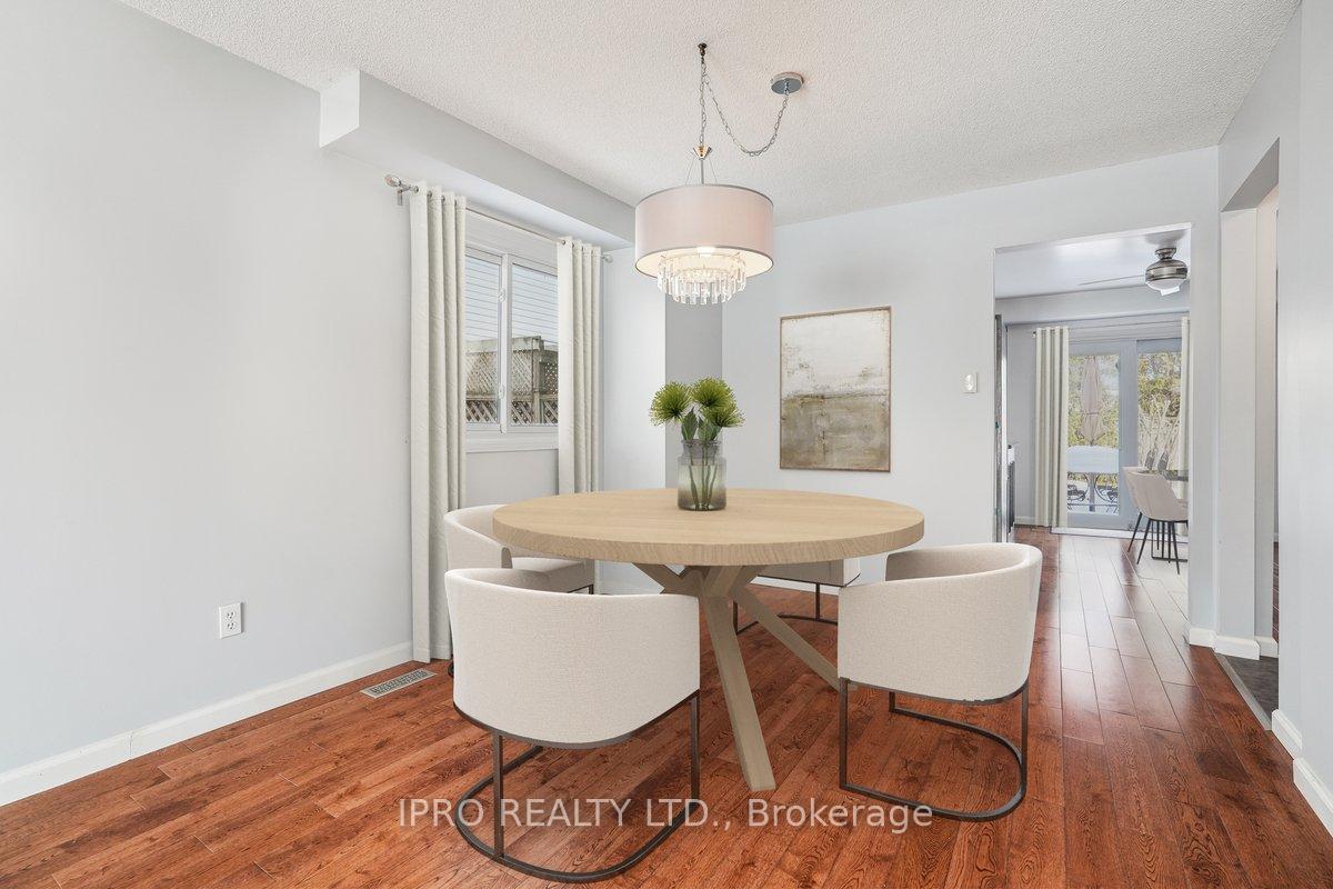Photo 7 of 2149 Tina Road, Burlington, Headon — HOMEH