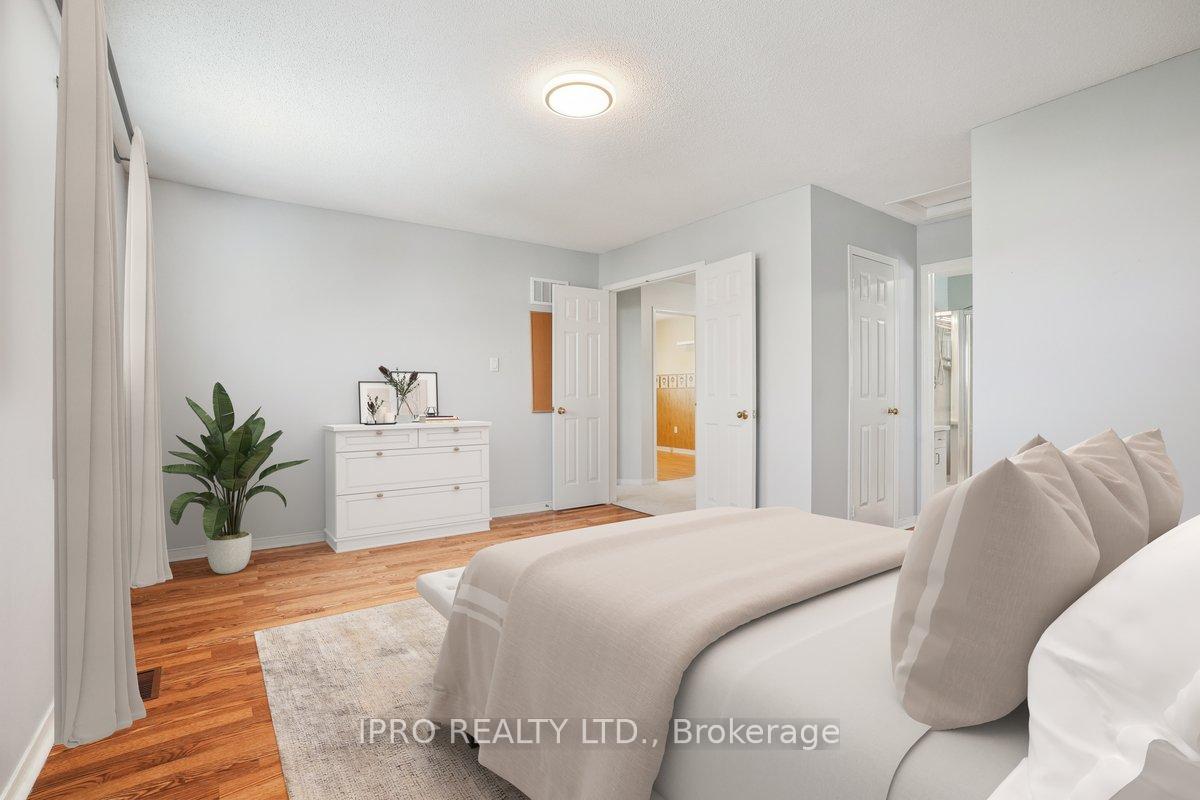 Photo 17 of 2149 Tina Road, Burlington, Headon — HOMEH