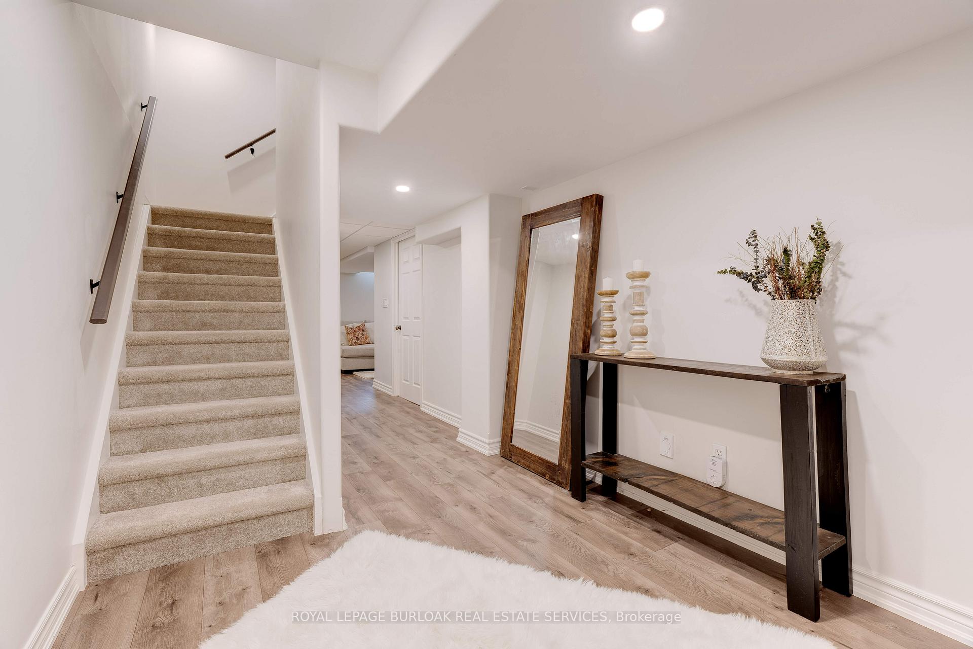 Photo 28 of 1367 Tobyn Drive, Burlington, Tansley — HOMEH