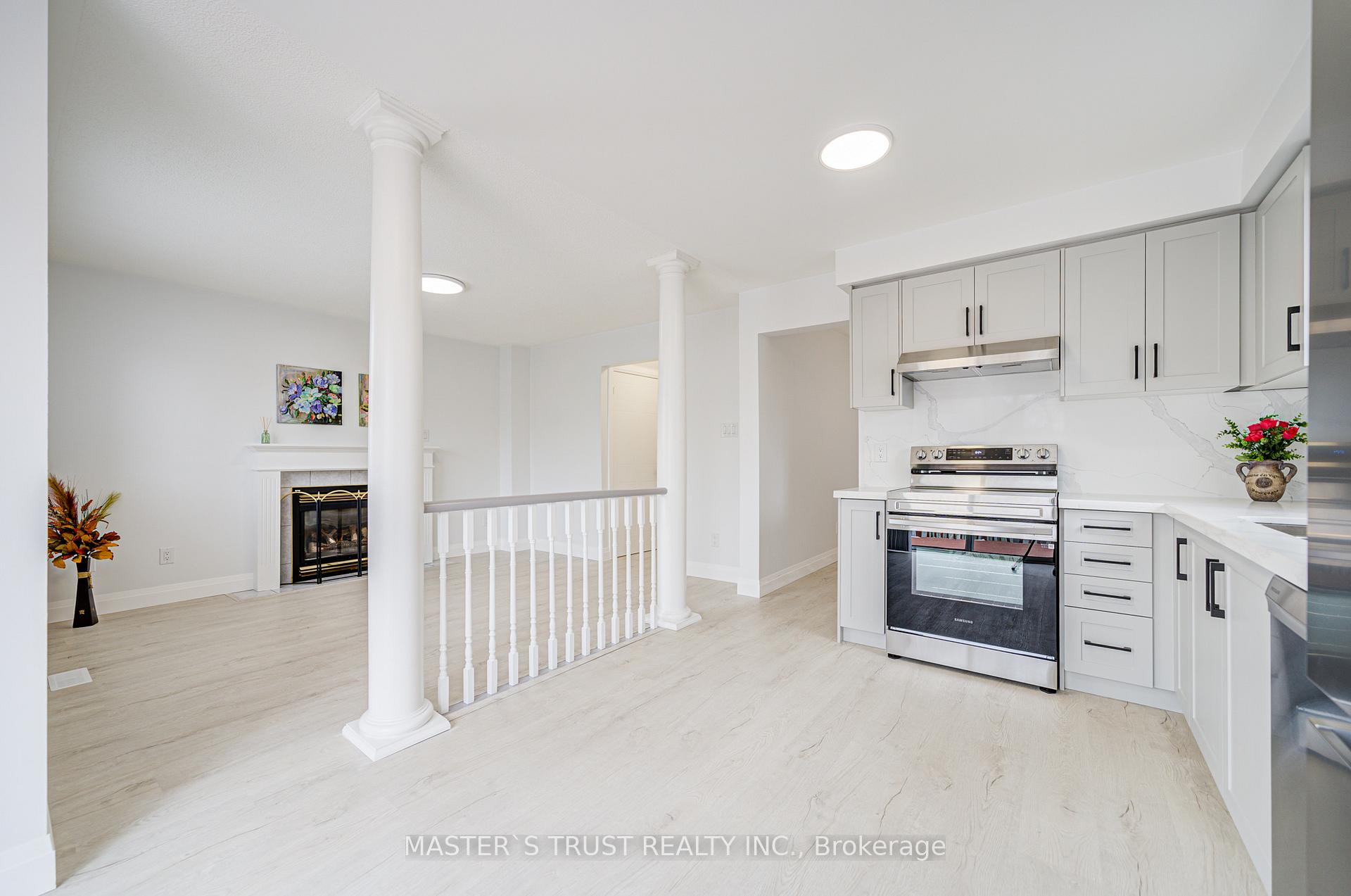 Photo 15 of 20 Red Oak Drive, Barrie, Holly — HOMEH