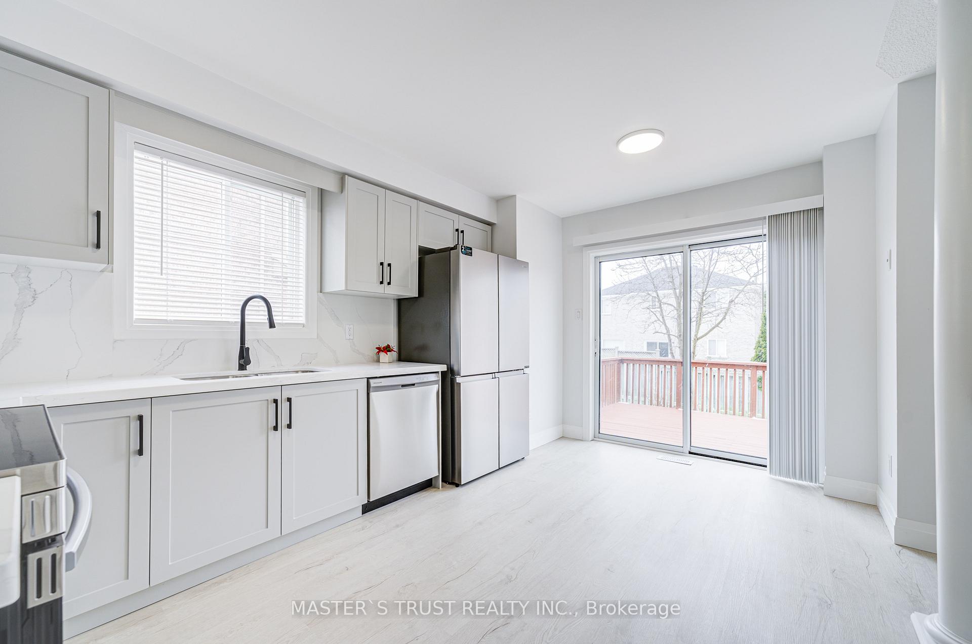 Photo 17 of 20 Red Oak Drive, Barrie, Holly — HOMEH