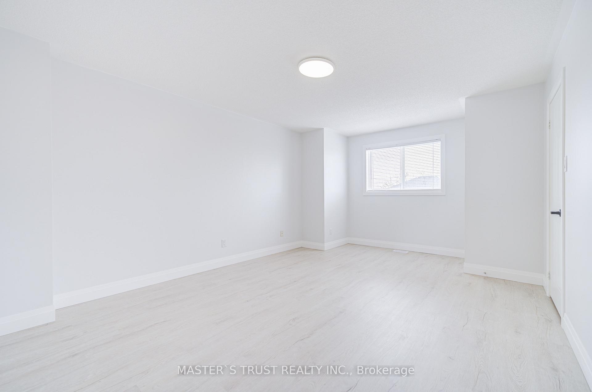 Photo 22 of 20 Red Oak Drive, Barrie, Holly — HOMEH