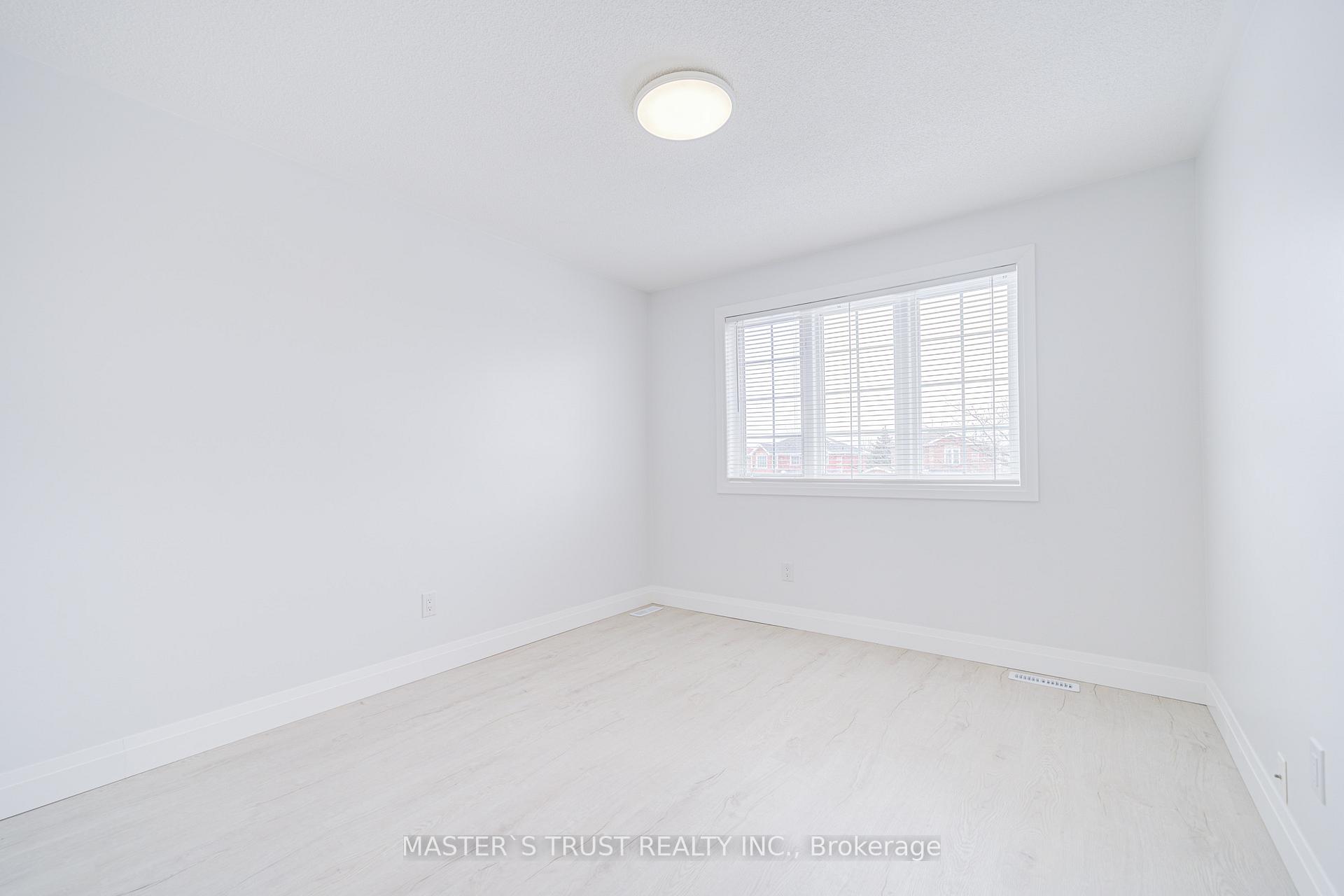 Photo 28 of 20 Red Oak Drive, Barrie, Holly — HOMEH