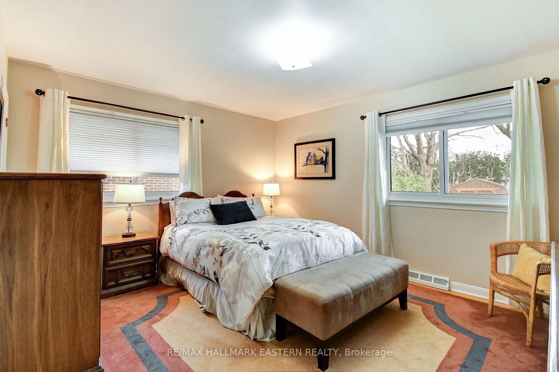 Photo 17 of 827 Somerville Street, Oshawa, Northglen — HOMEH