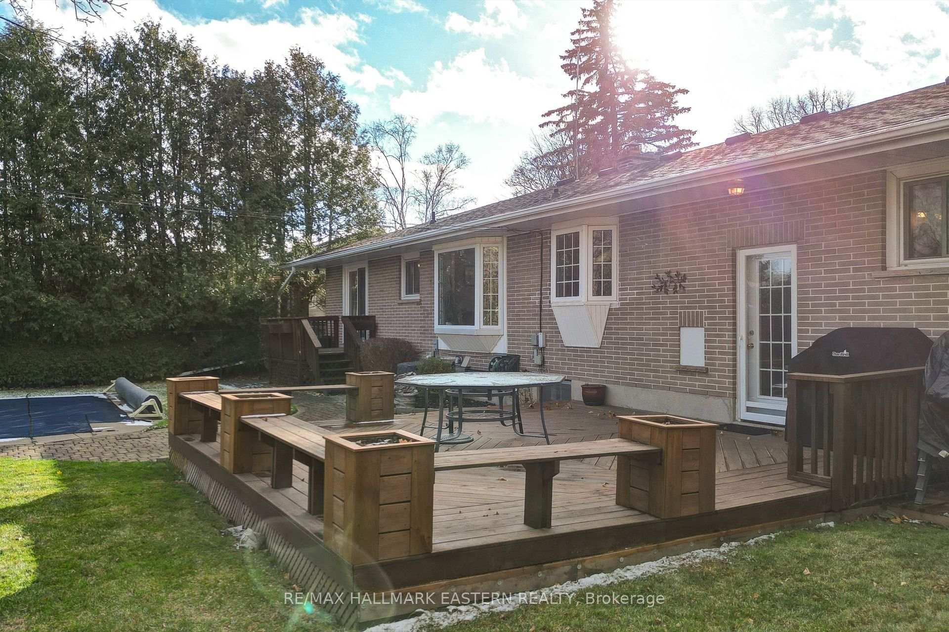 Photo 37 of 827 Somerville Street, Oshawa, Northglen — HOMEH