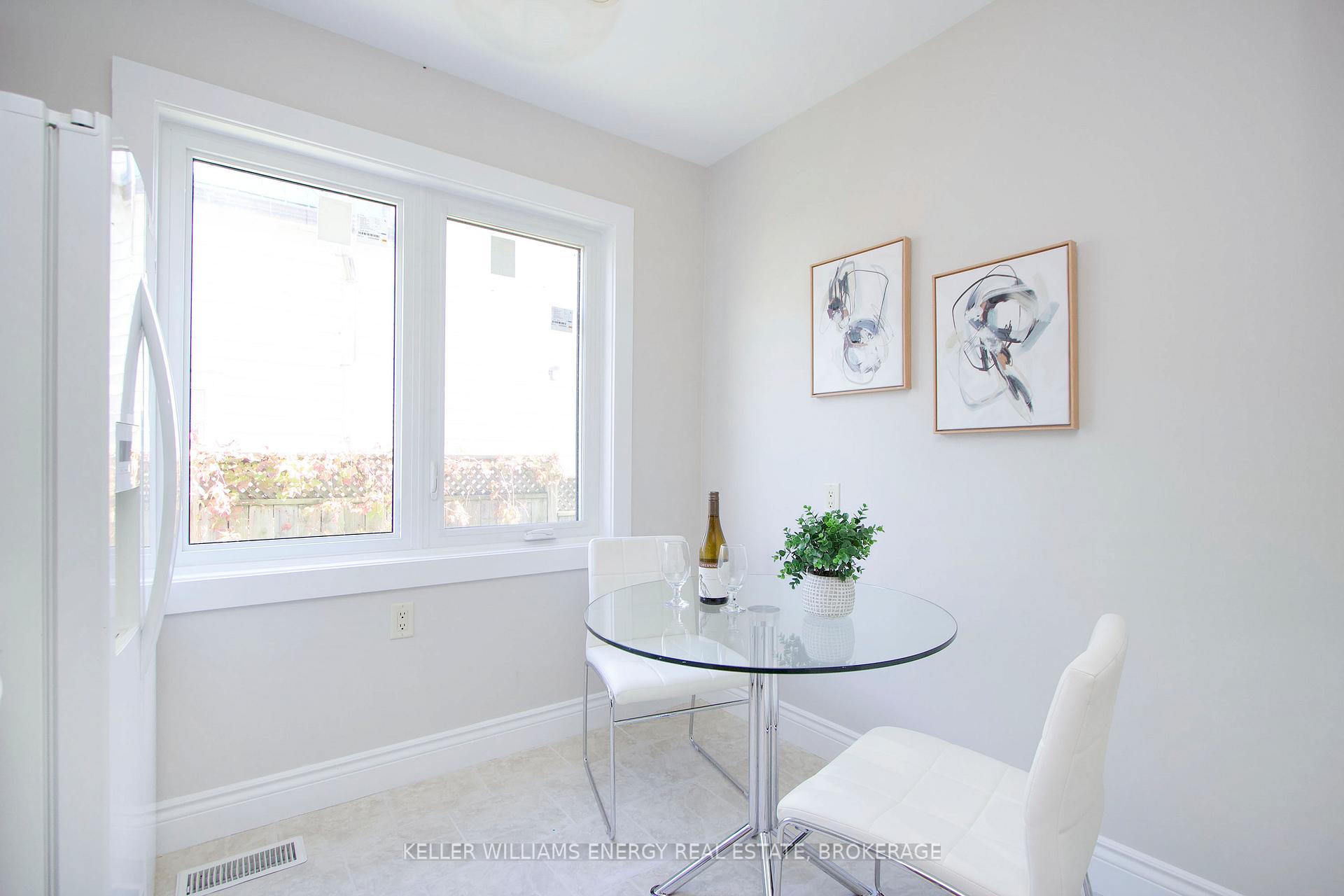 Photo 6 of 894 Robson Street, Oshawa, Lakeview — HOMEH