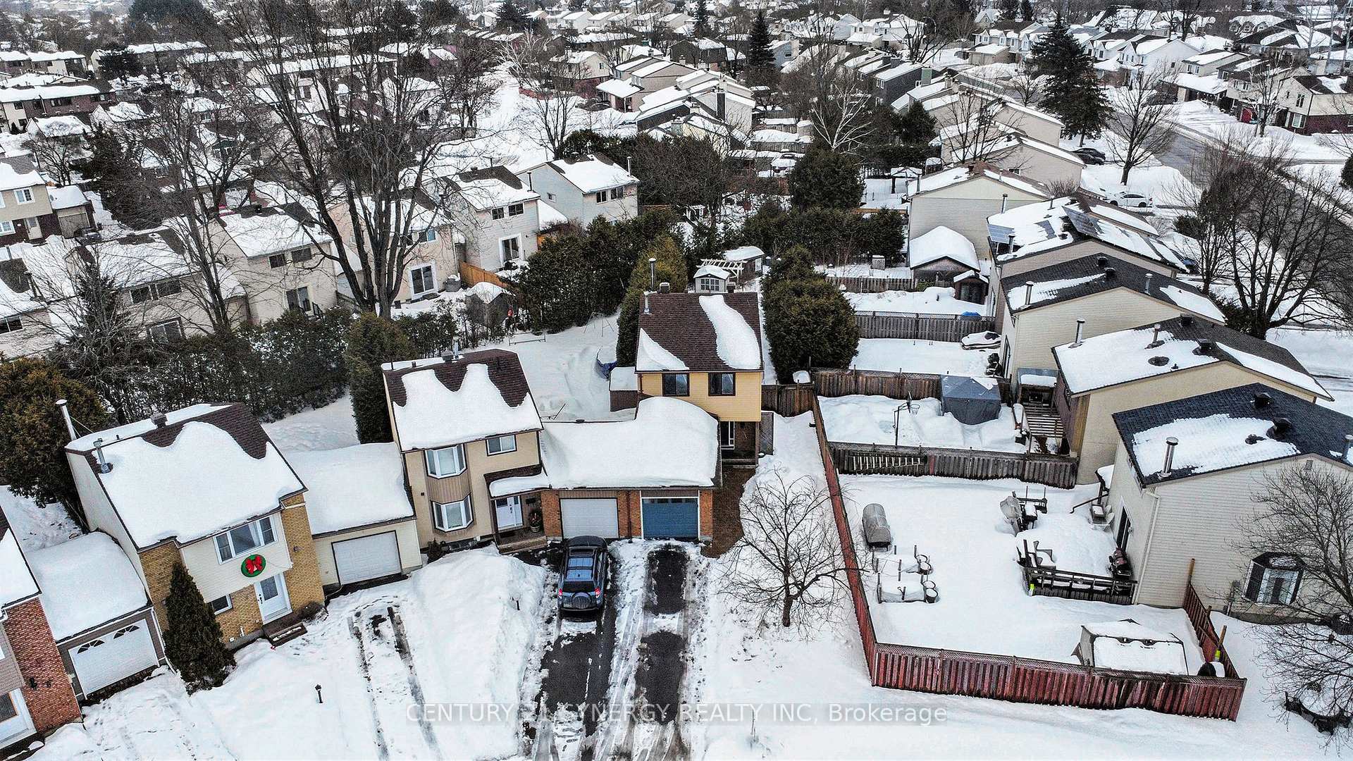 Photo 4 of 2 Berkshire Way, Ottawa, Barrhaven - Pheasant Run — HOMEH