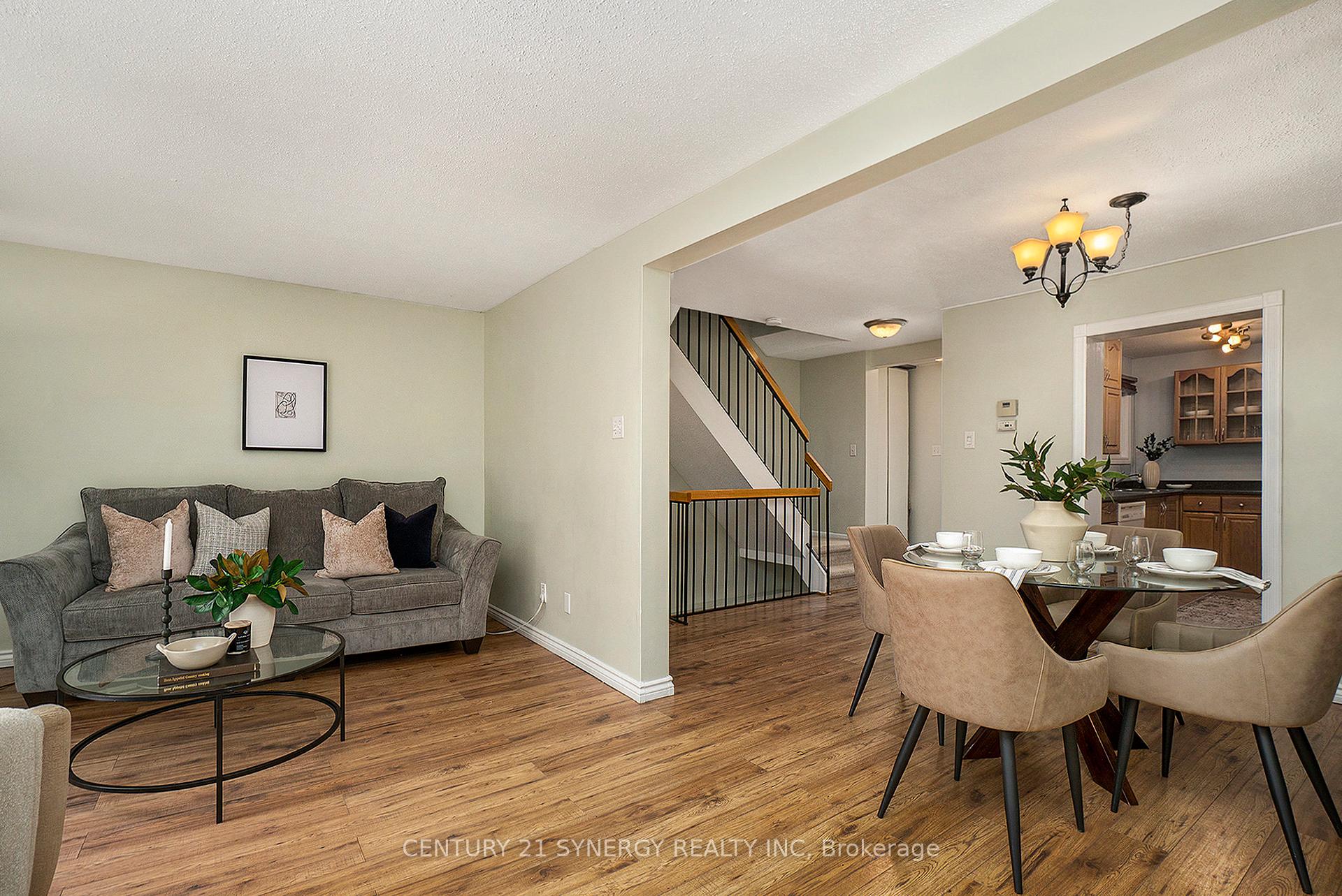 Photo 14 of 2 Berkshire Way, Ottawa, Barrhaven - Pheasant Run — HOMEH