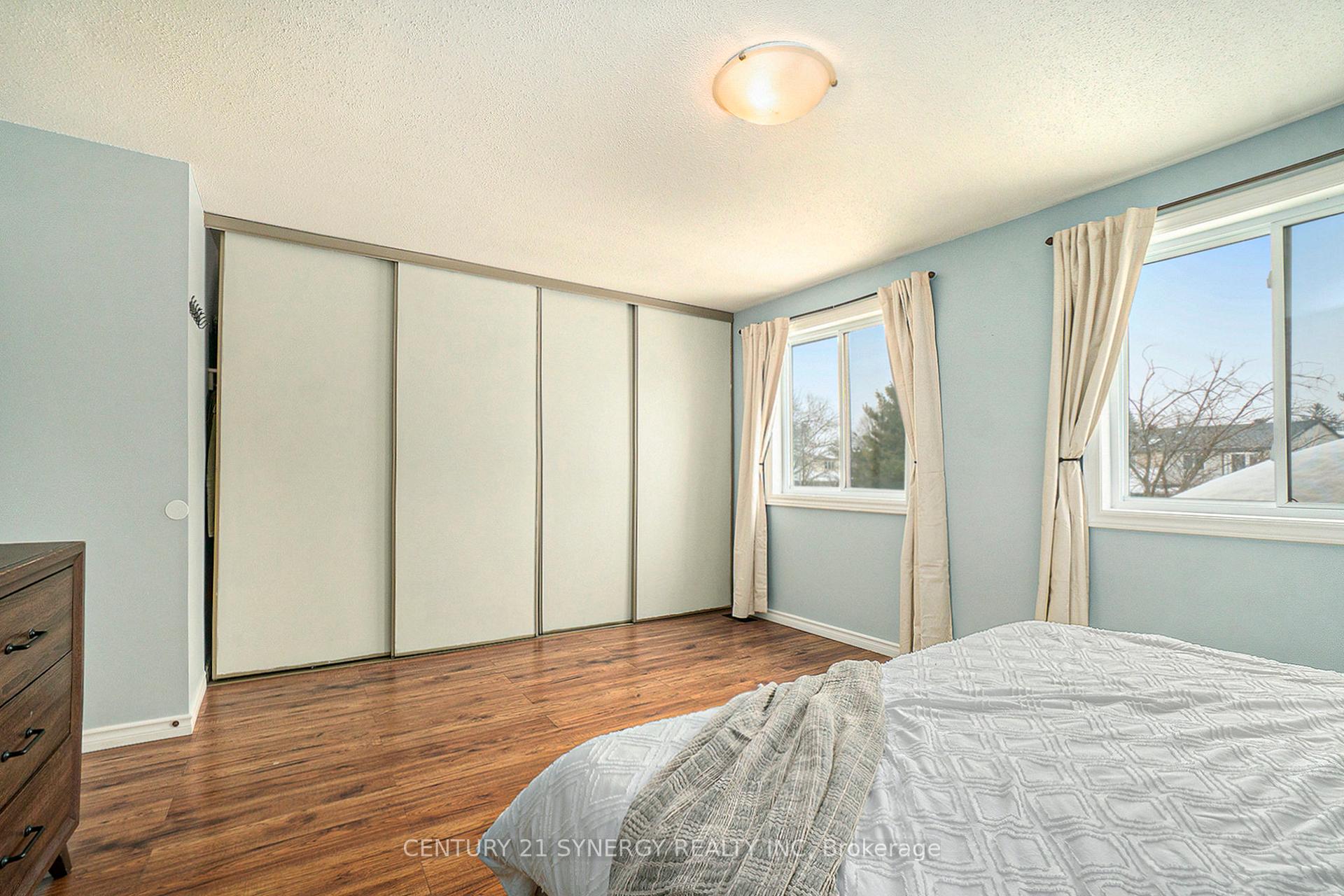 Photo 18 of 2 Berkshire Way, Ottawa, Barrhaven - Pheasant Run — HOMEH