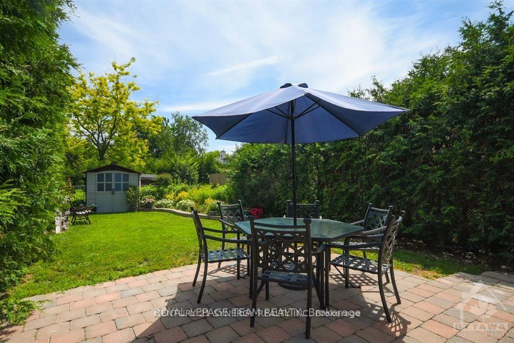 Photo 37 of 2 Berkshire Way, Ottawa, Barrhaven - Pheasant Run — HOMEH