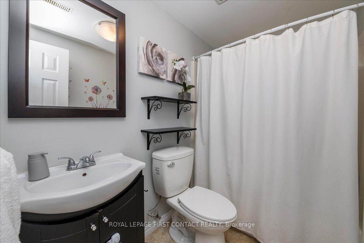 Photo 21 of 68 Draper Crescent, Barrie, Painswick North — HOMEH
