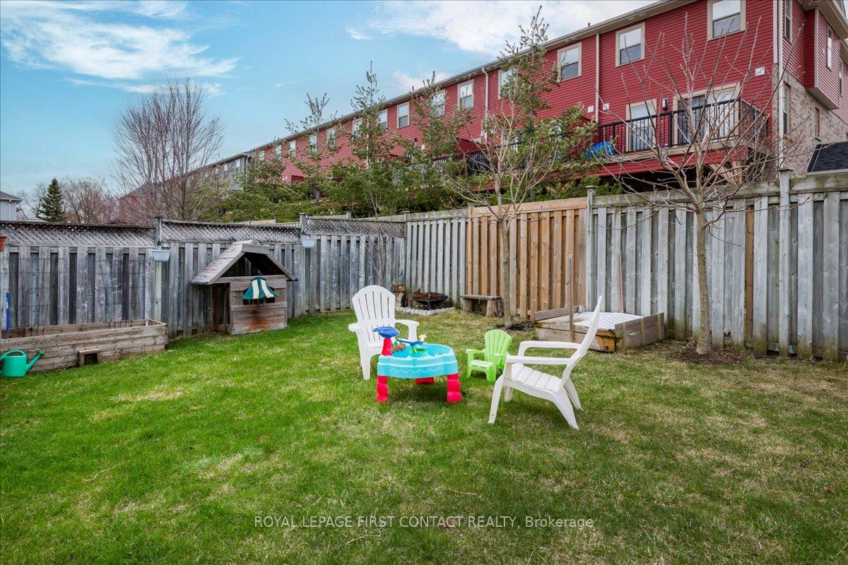 Photo 29 of 68 Draper Crescent, Barrie, Painswick North — HOMEH