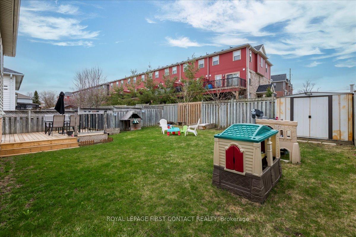 Photo 30 of 68 Draper Crescent, Barrie, Painswick North — HOMEH