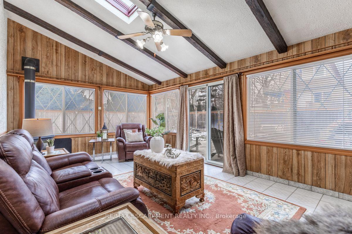 Photo 6 of 984 Easterbrook Avenue, Burlington, Bayview — HOMEH