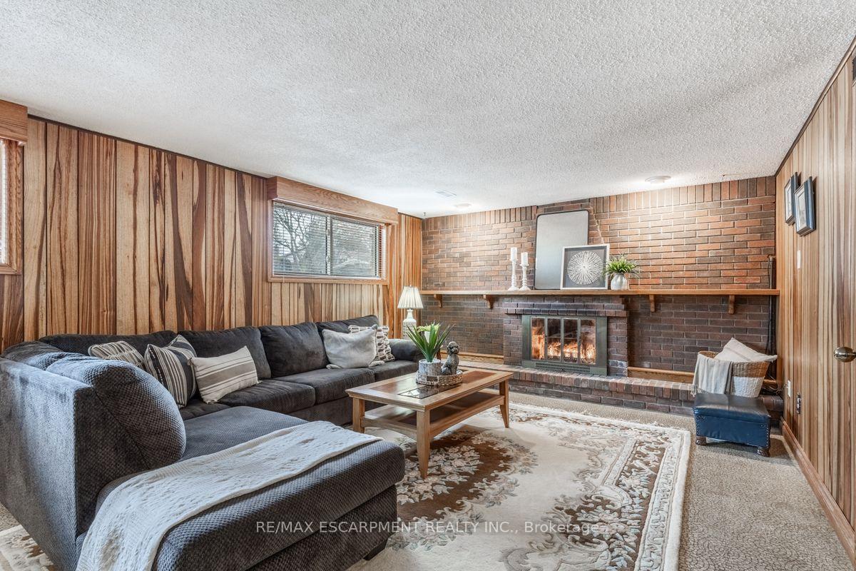 Photo 19 of 984 Easterbrook Avenue, Burlington, Bayview — HOMEH