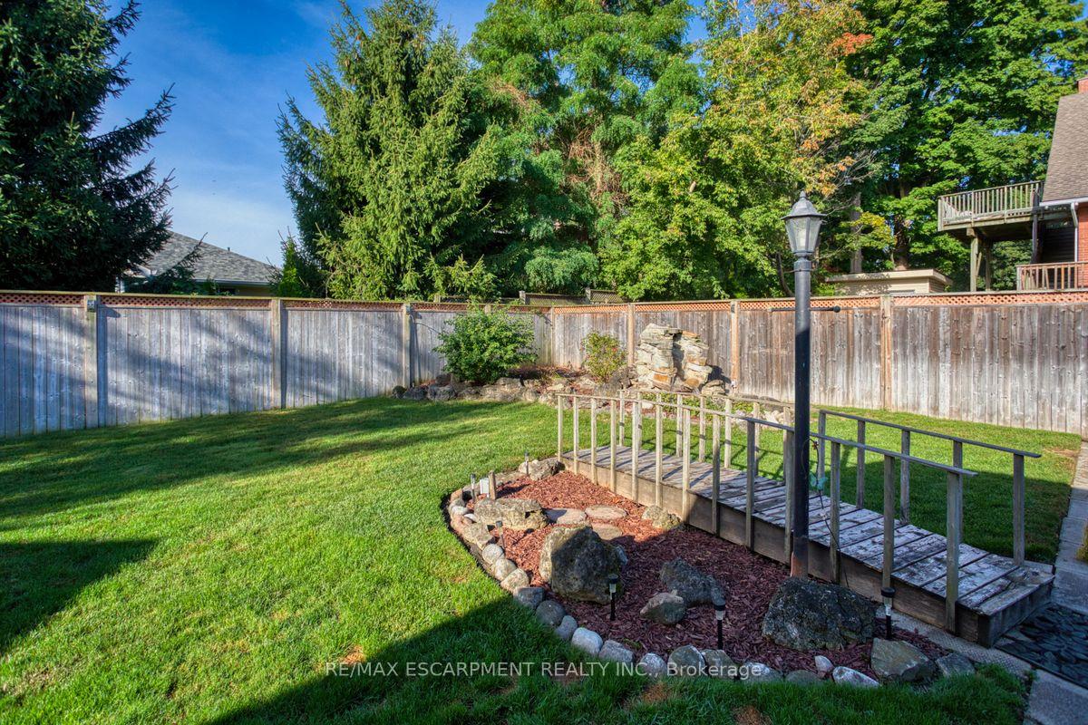 Photo 28 of 984 Easterbrook Avenue, Burlington, Bayview — HOMEH