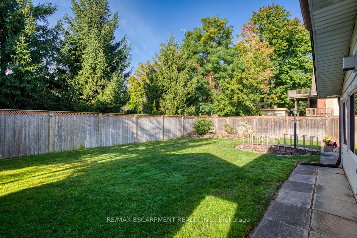 Photo 30 of 984 Easterbrook Avenue, Burlington, Bayview — HOMEH