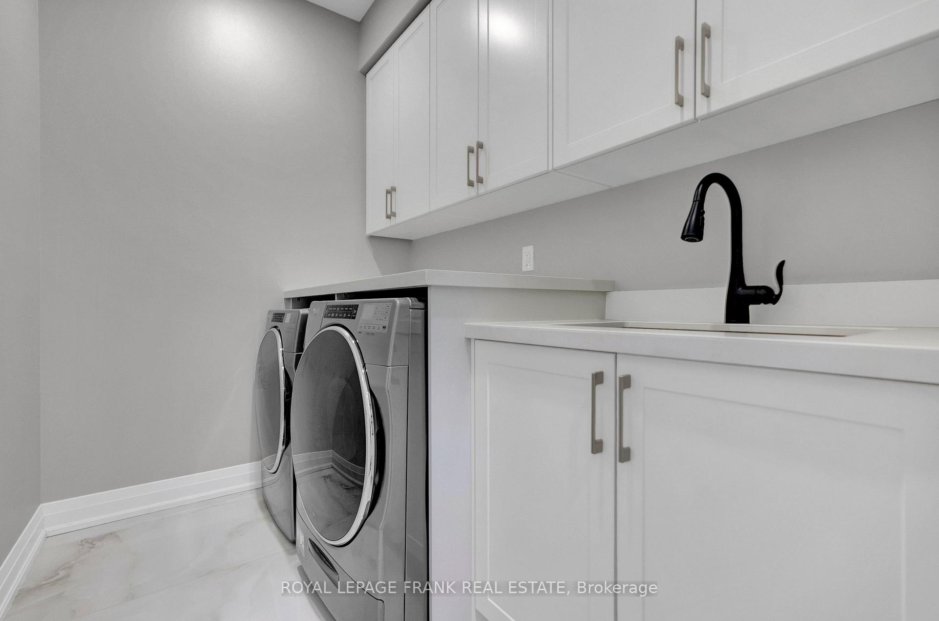 Photo 18 of 628 Capilano Crescent, Oshawa, Donevan — HOMEH