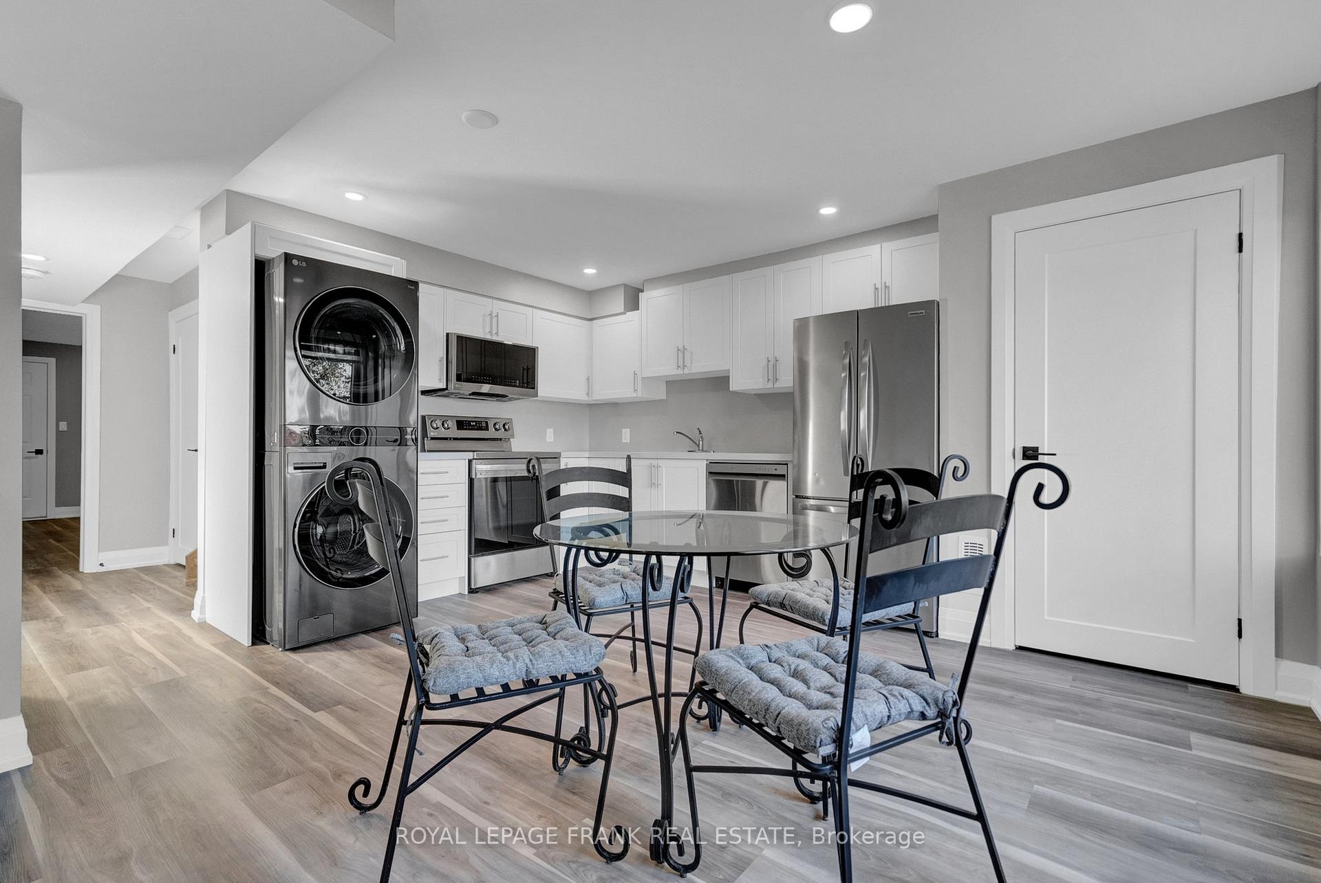 Photo 32 of 628 Capilano Crescent, Oshawa, Donevan — HOMEH