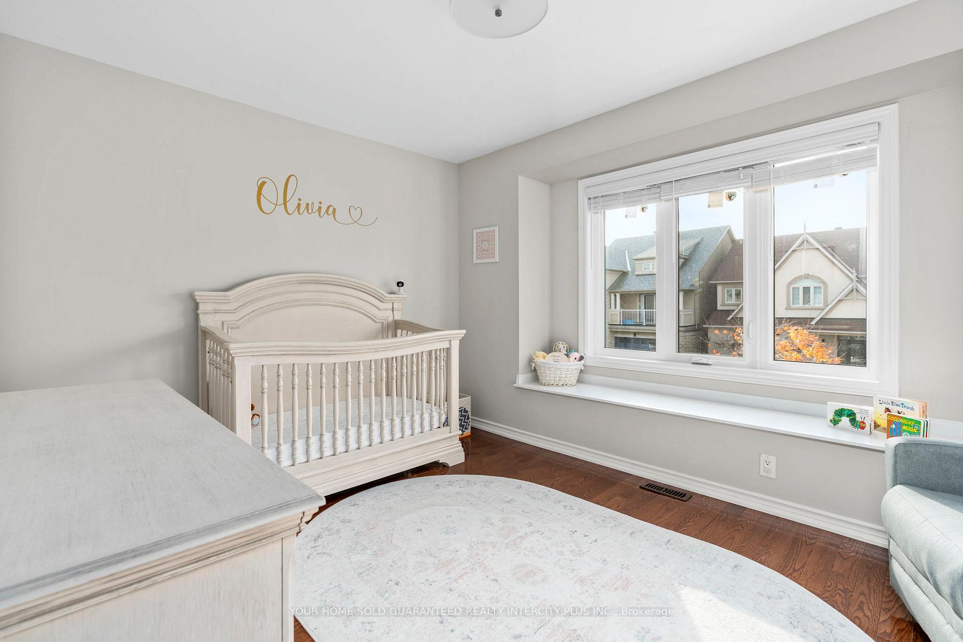 Photo 27 of 19 Vandervoort Drive, Richmond Hill, Jefferson — HOMEH