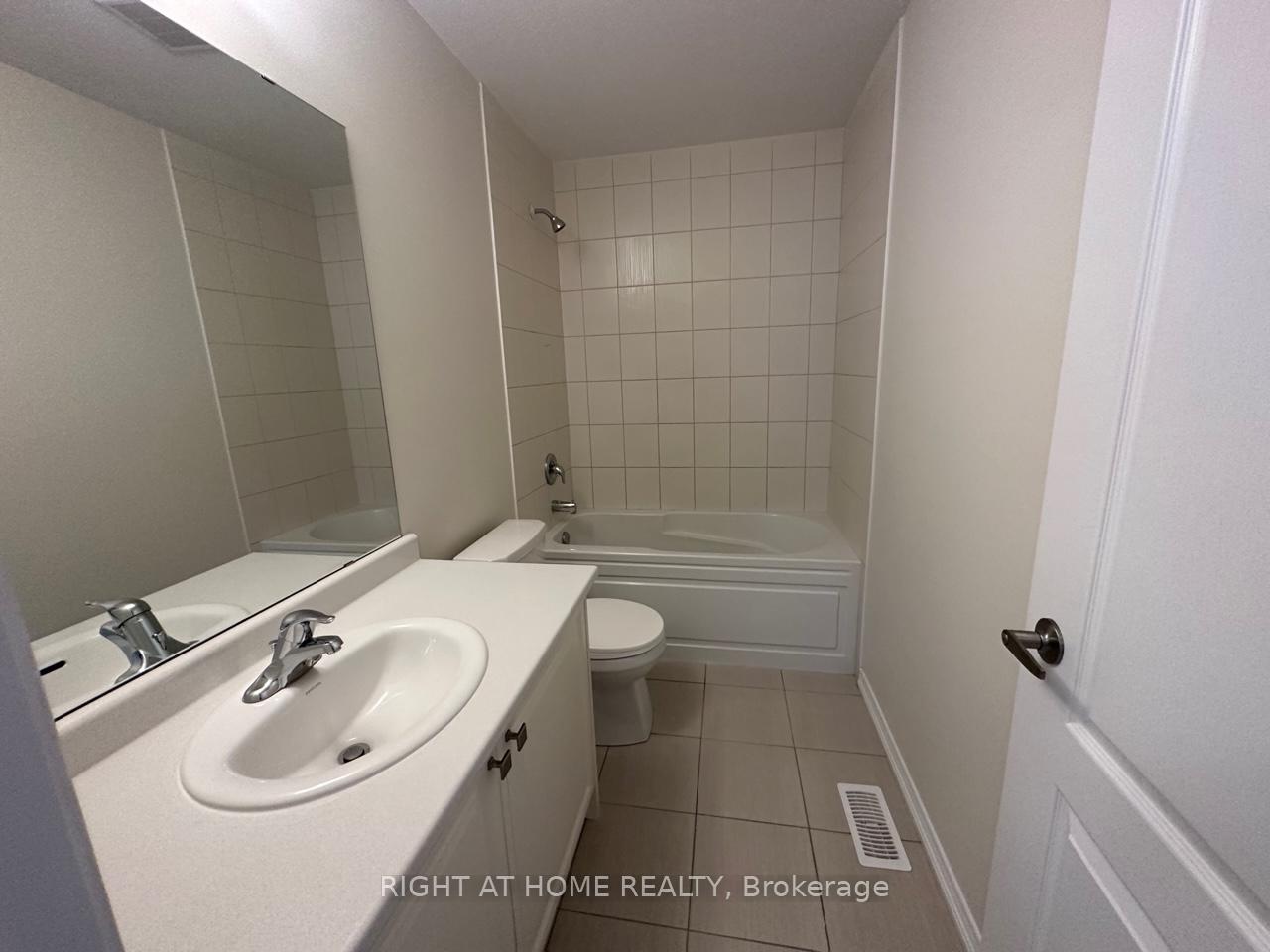 Photo 11 of 23 Amos Avenue, Brant, Brantford Twp — HOMEH