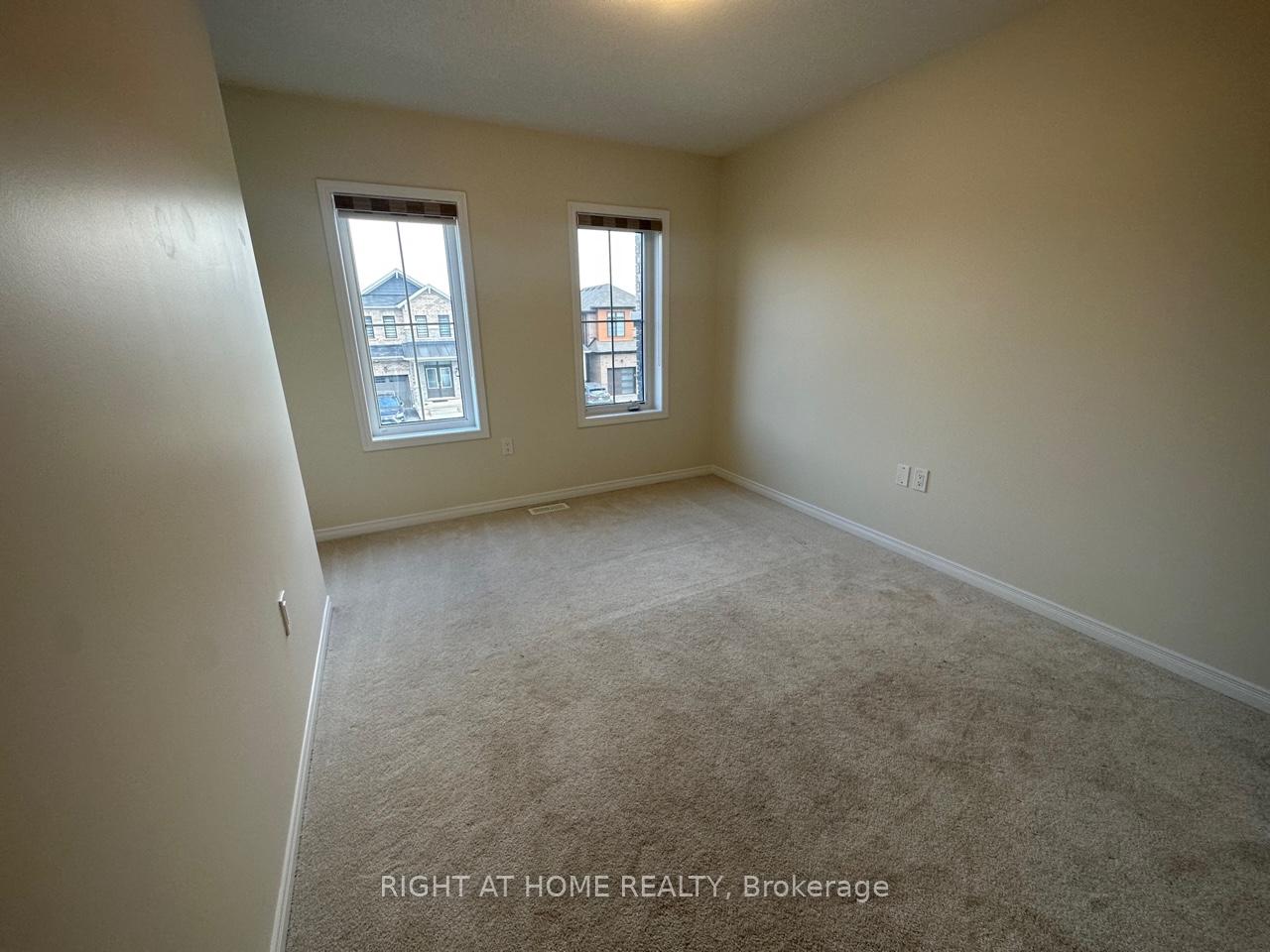 Photo 12 of 23 Amos Avenue, Brant, Brantford Twp — HOMEH