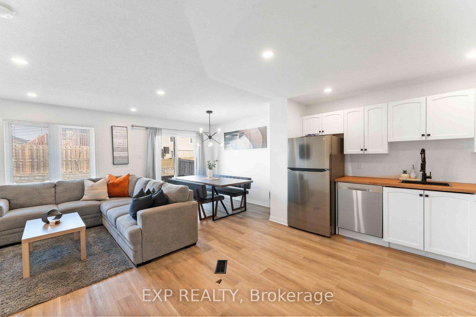 Photo 2 of 474 Claridge Drive, Ottawa, Barrhaven - Longfields — HOMEH
