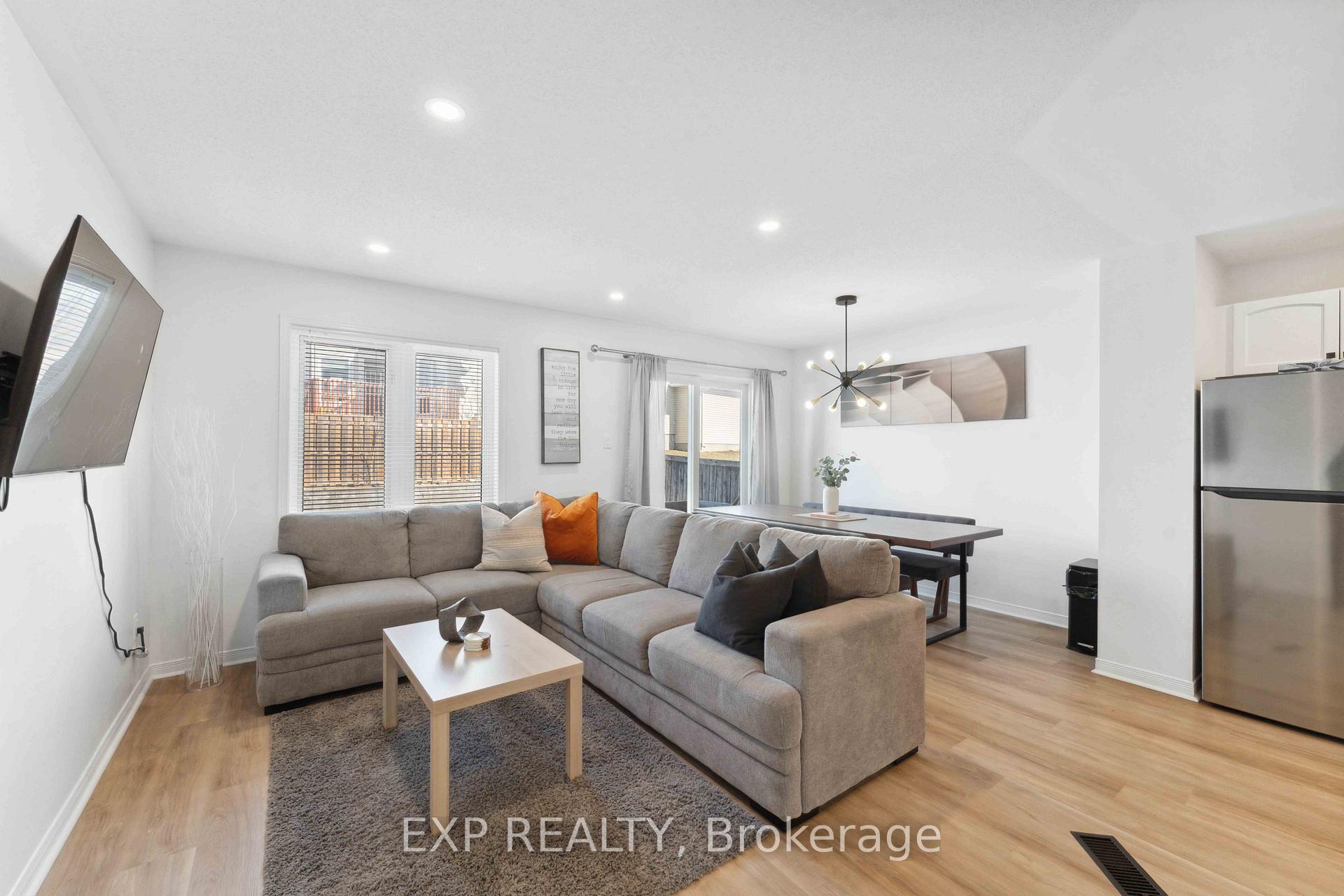 Photo 6 of 474 Claridge Drive, Ottawa, Barrhaven - Longfields — HOMEH