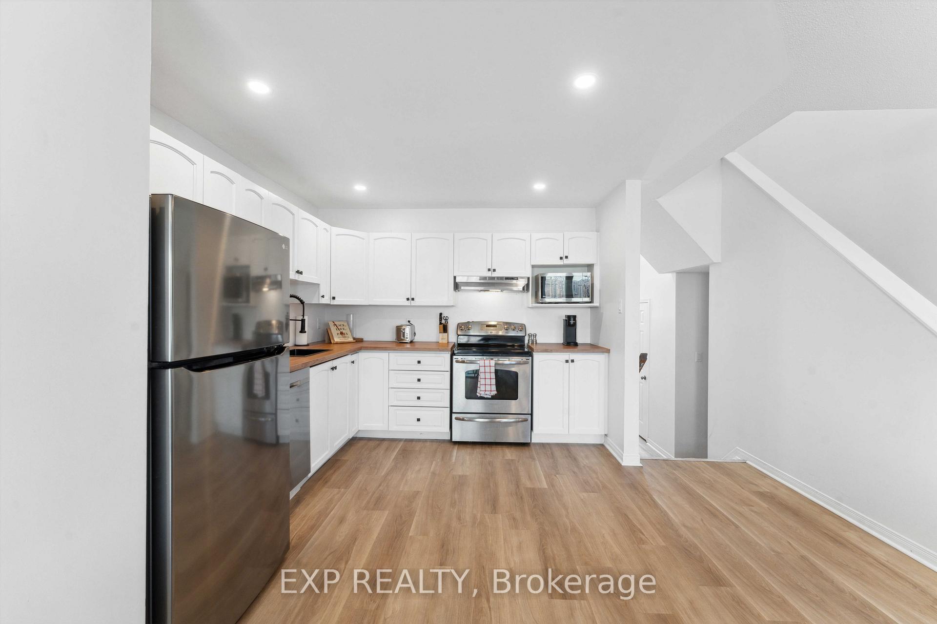 Photo 8 of 474 Claridge Drive, Ottawa, Barrhaven - Longfields — HOMEH