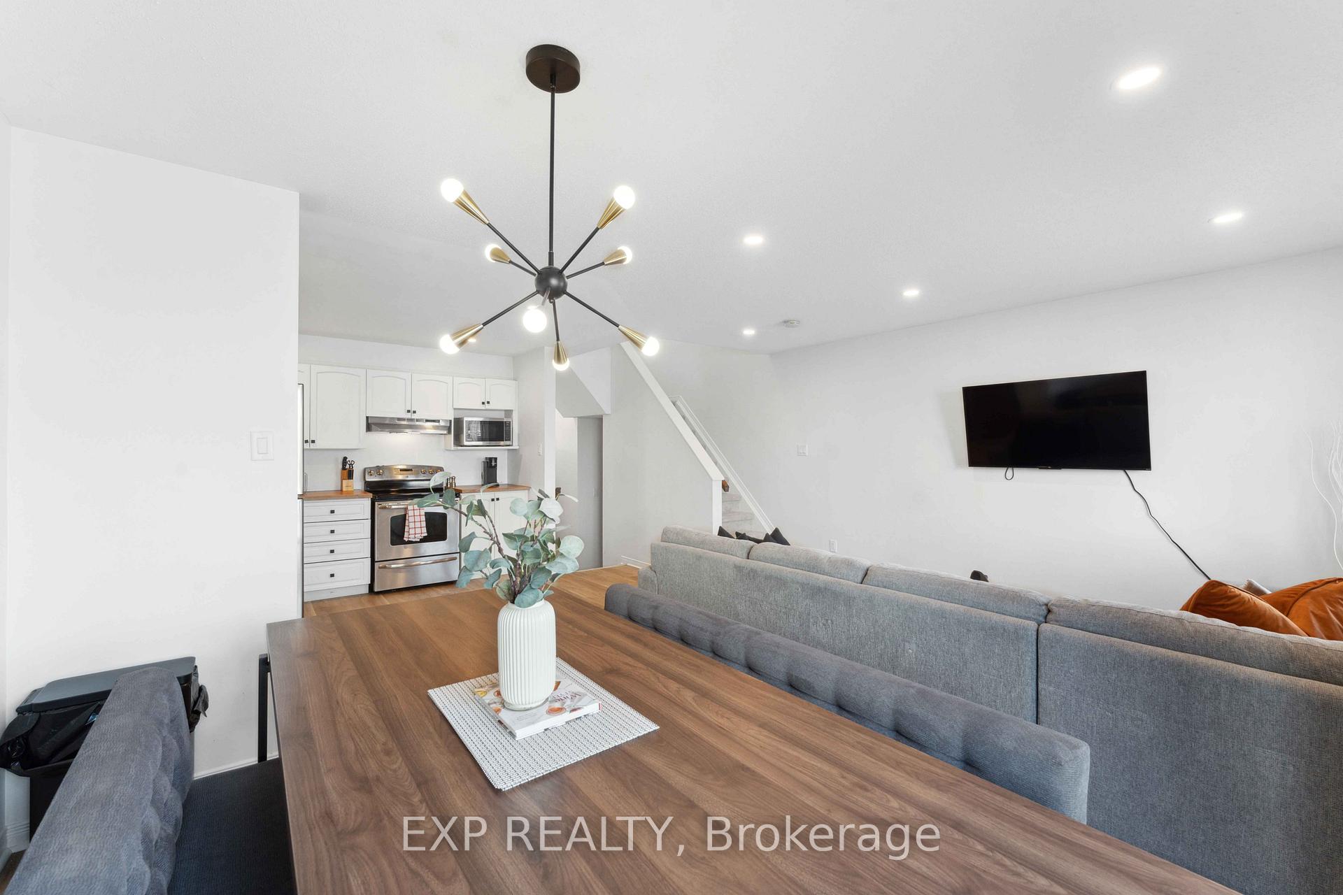 Photo 10 of 474 Claridge Drive, Ottawa, Barrhaven - Longfields — HOMEH