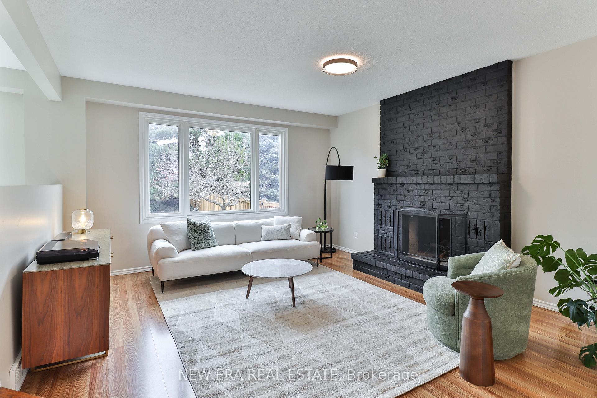 Photo 6 of 549 Deerhurst Drive, Burlington, Appleby — HOMEH