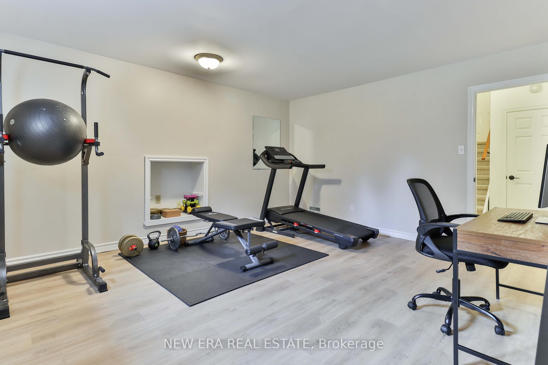 Photo 28 of 549 Deerhurst Drive, Burlington, Appleby — HOMEH