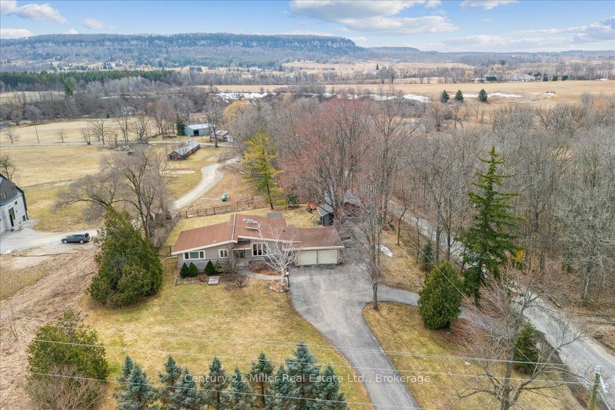 Photo 1 of 5550 Appleby Line, Burlington, Rural Burlington — HOMEH