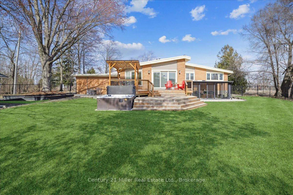 Photo 31 of 5550 Appleby Line, Burlington, Rural Burlington — HOMEH
