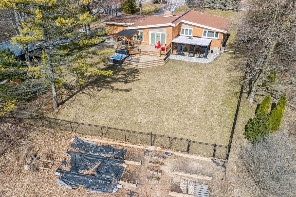 Photo 46 of 5550 Appleby Line, Burlington, Rural Burlington — HOMEH