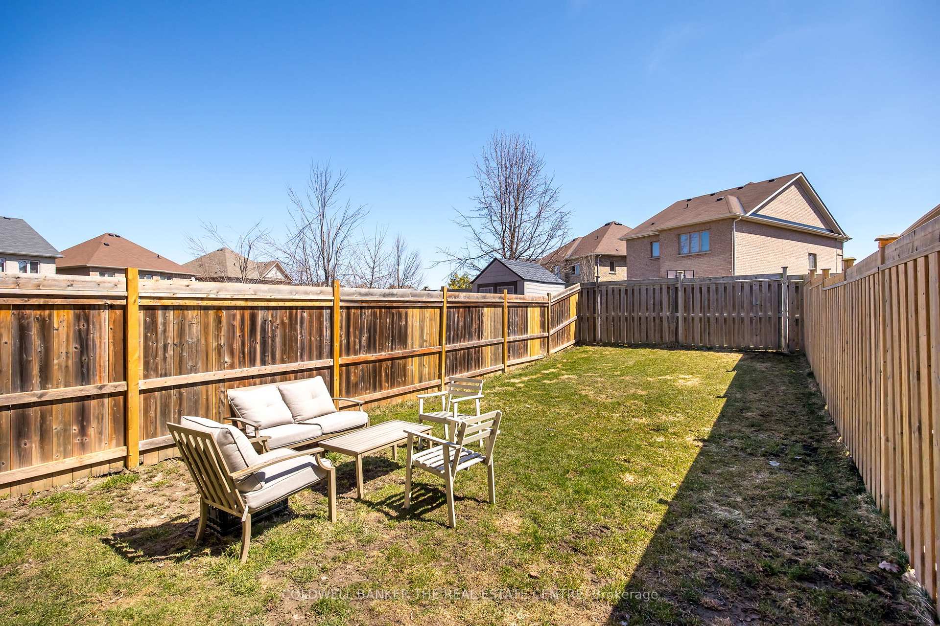 Photo 27 of 59 Forsyth Crescent, Barrie, West Bayfield — HOMEH