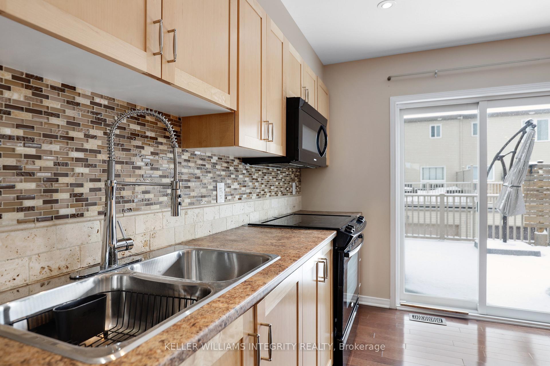 Photo 16 of 2223 River Mist Road, Ottawa, Barrhaven - Half Moon Bay — HOMEH
