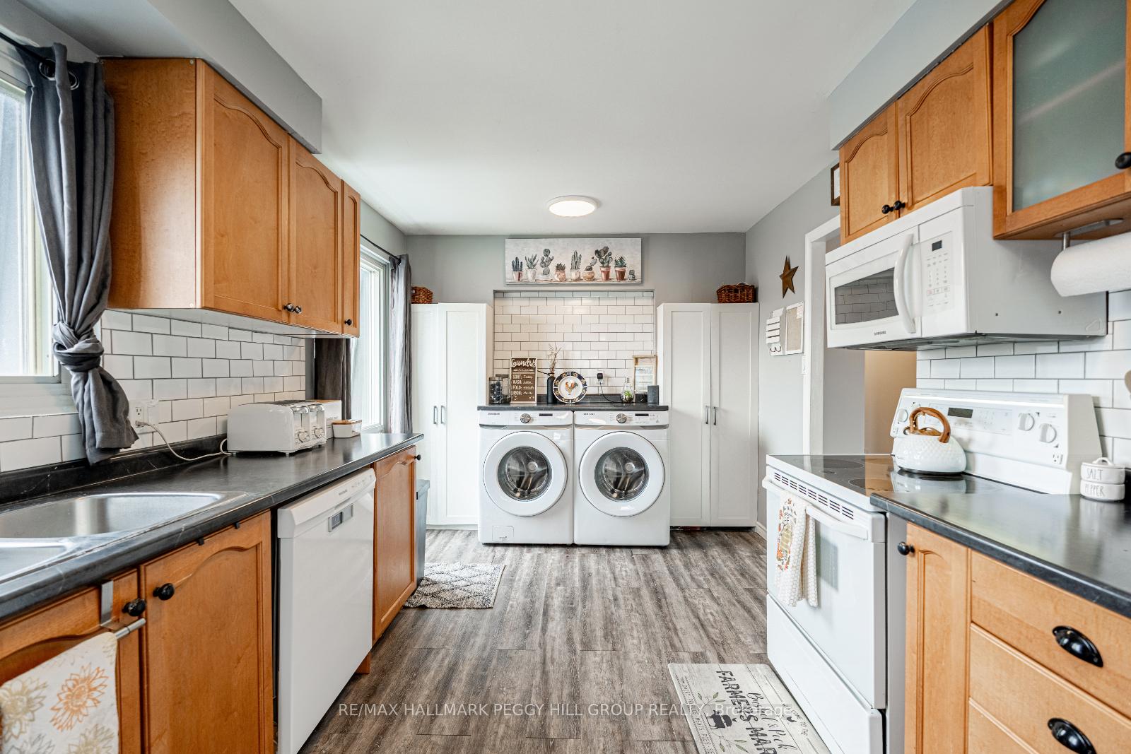 Photo 4 of 80 Daphne Crescent, Barrie, Cundles East — HOMEH
