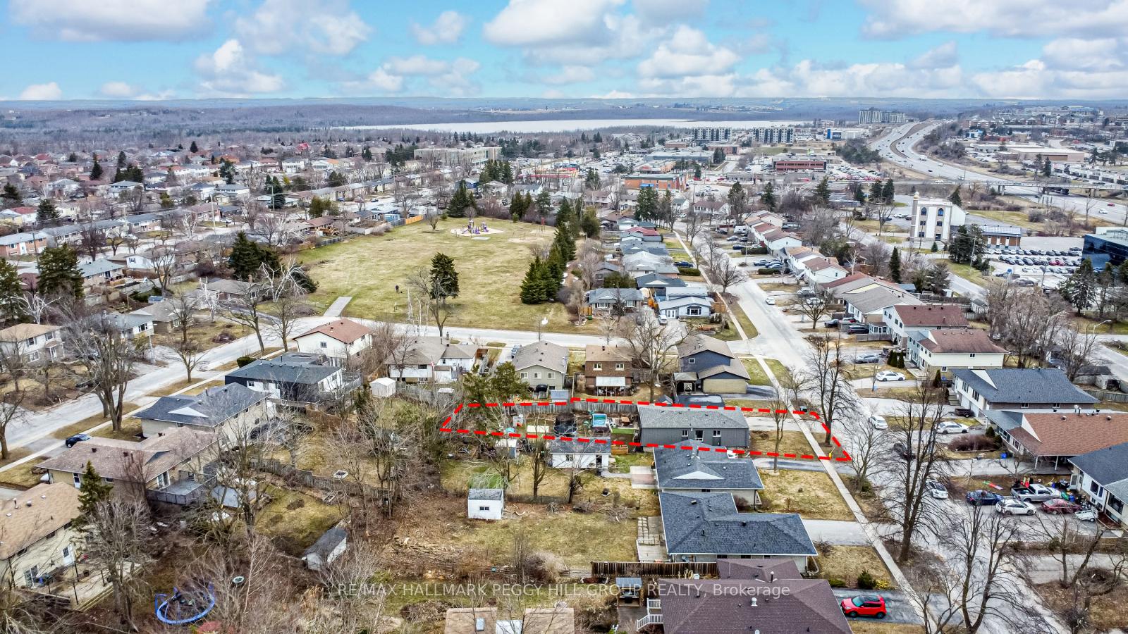 Photo 25 of 80 Daphne Crescent, Barrie, Cundles East — HOMEH
