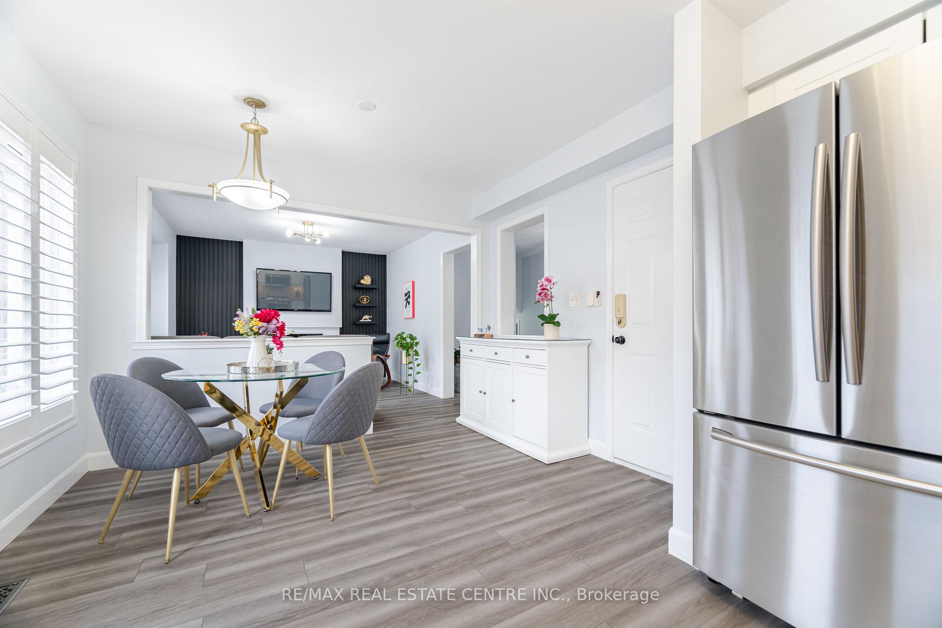 Photo 21 of 5575 Thorn Lane, Burlington, Orchard — HOMEH