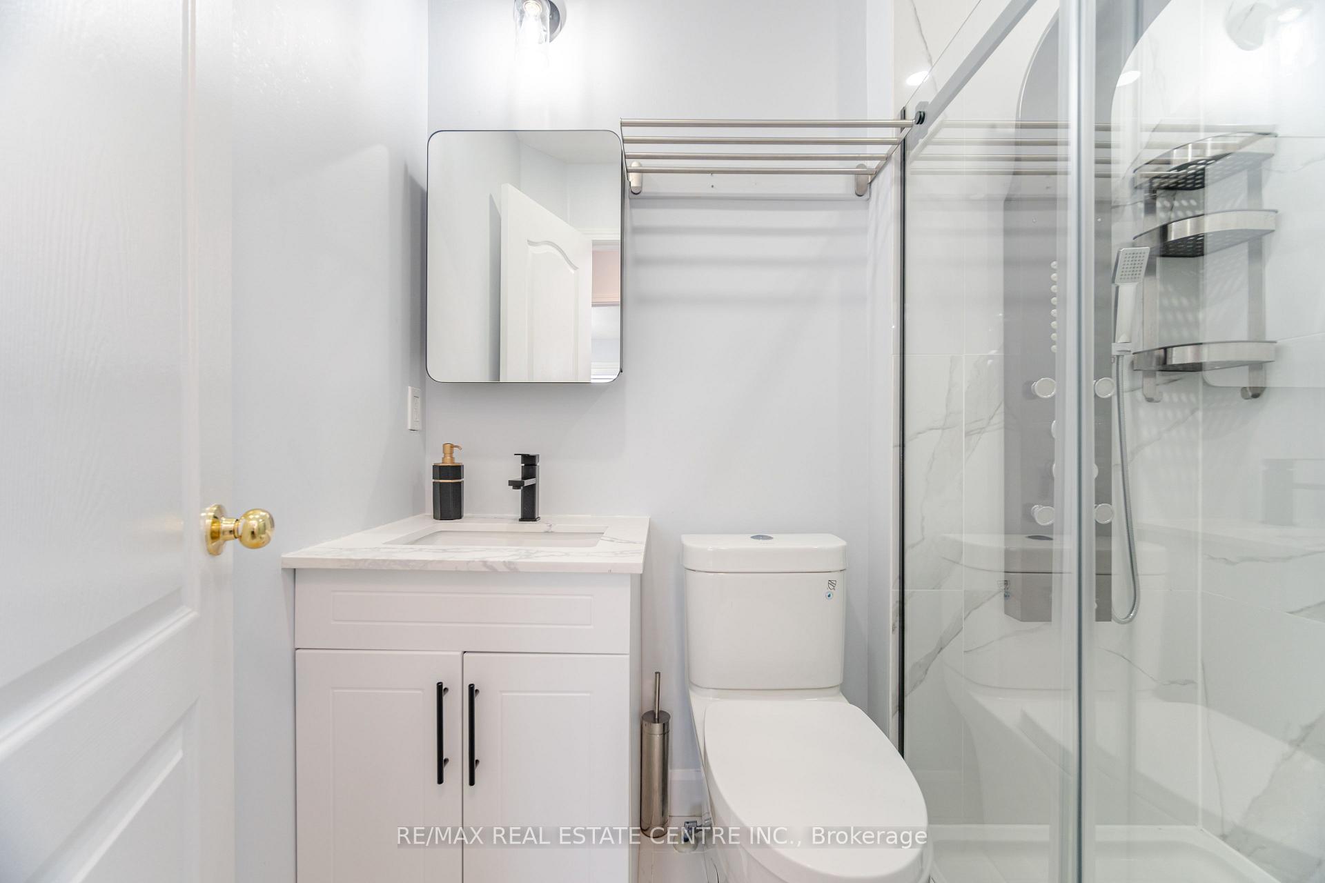 Photo 35 of 5575 Thorn Lane, Burlington, Orchard — HOMEH
