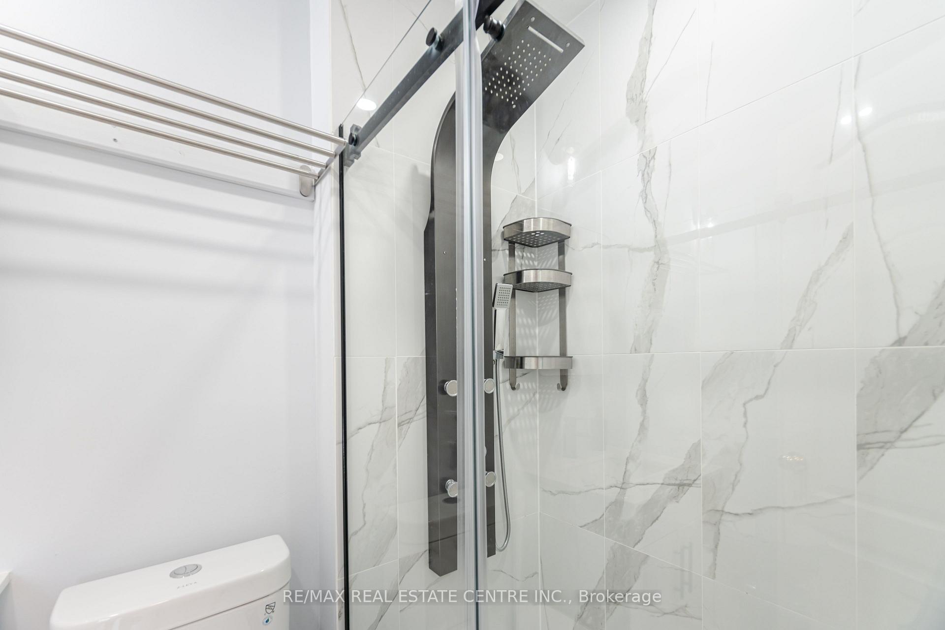Photo 36 of 5575 Thorn Lane, Burlington, Orchard — HOMEH