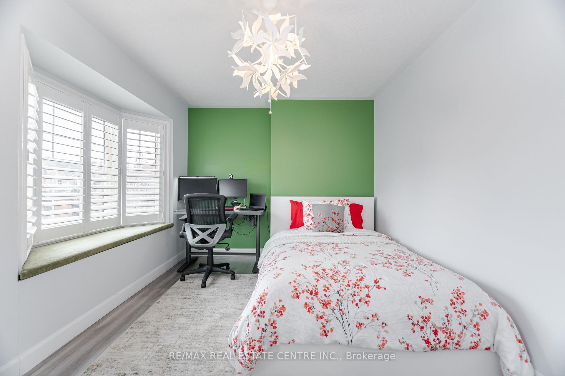 Photo 38 of 5575 Thorn Lane, Burlington, Orchard — HOMEH