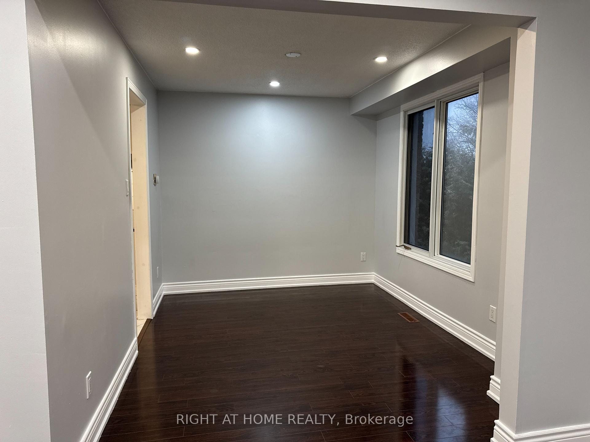 Photo 9 of 1222 Cherrydown Drive, Oshawa, Donevan — HOMEH
