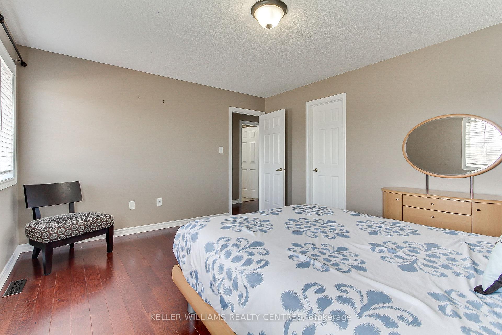 Photo 28 of 3 Shalom Way, Barrie, Painswick South — HOMEH