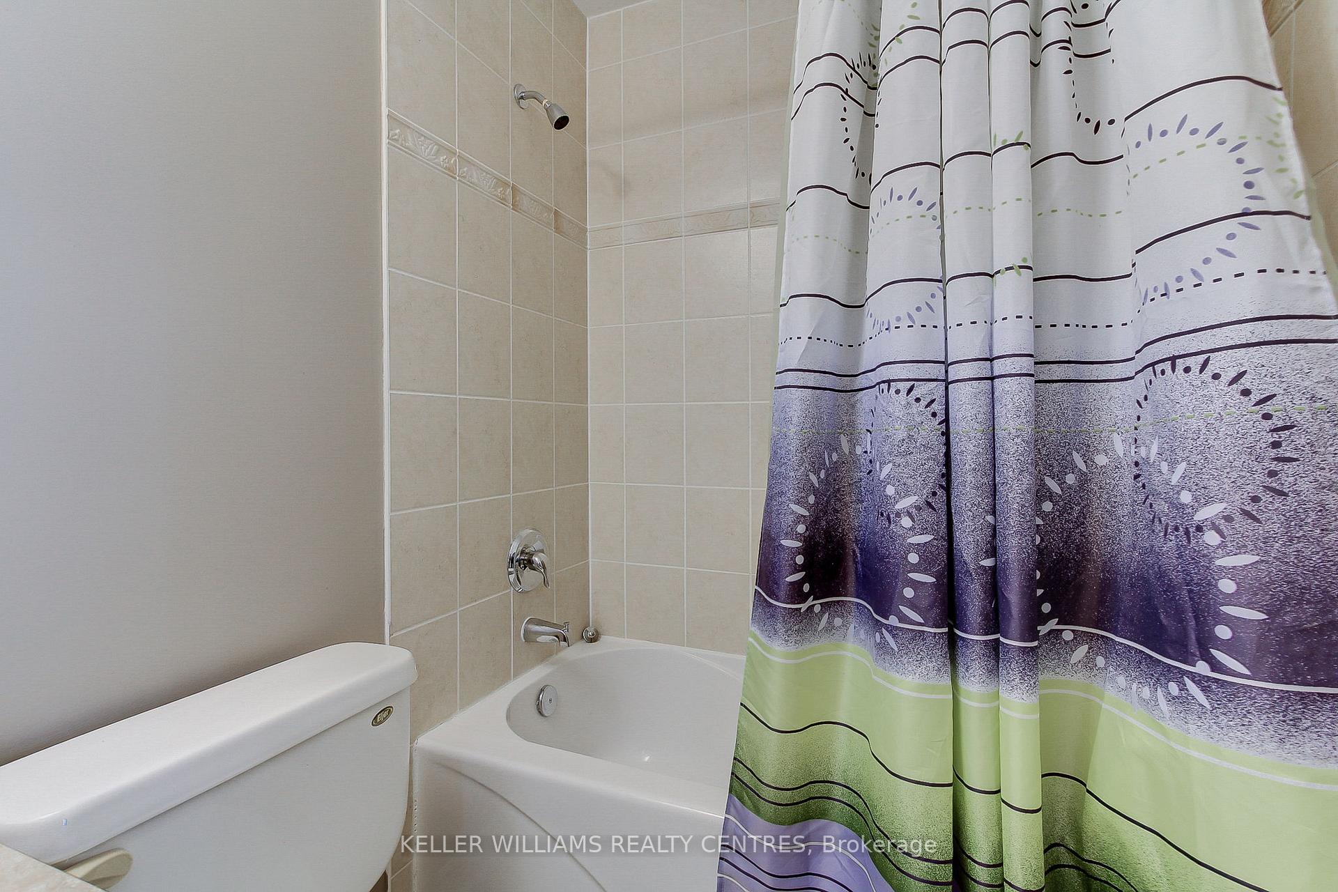 Photo 37 of 3 Shalom Way, Barrie, Painswick South — HOMEH