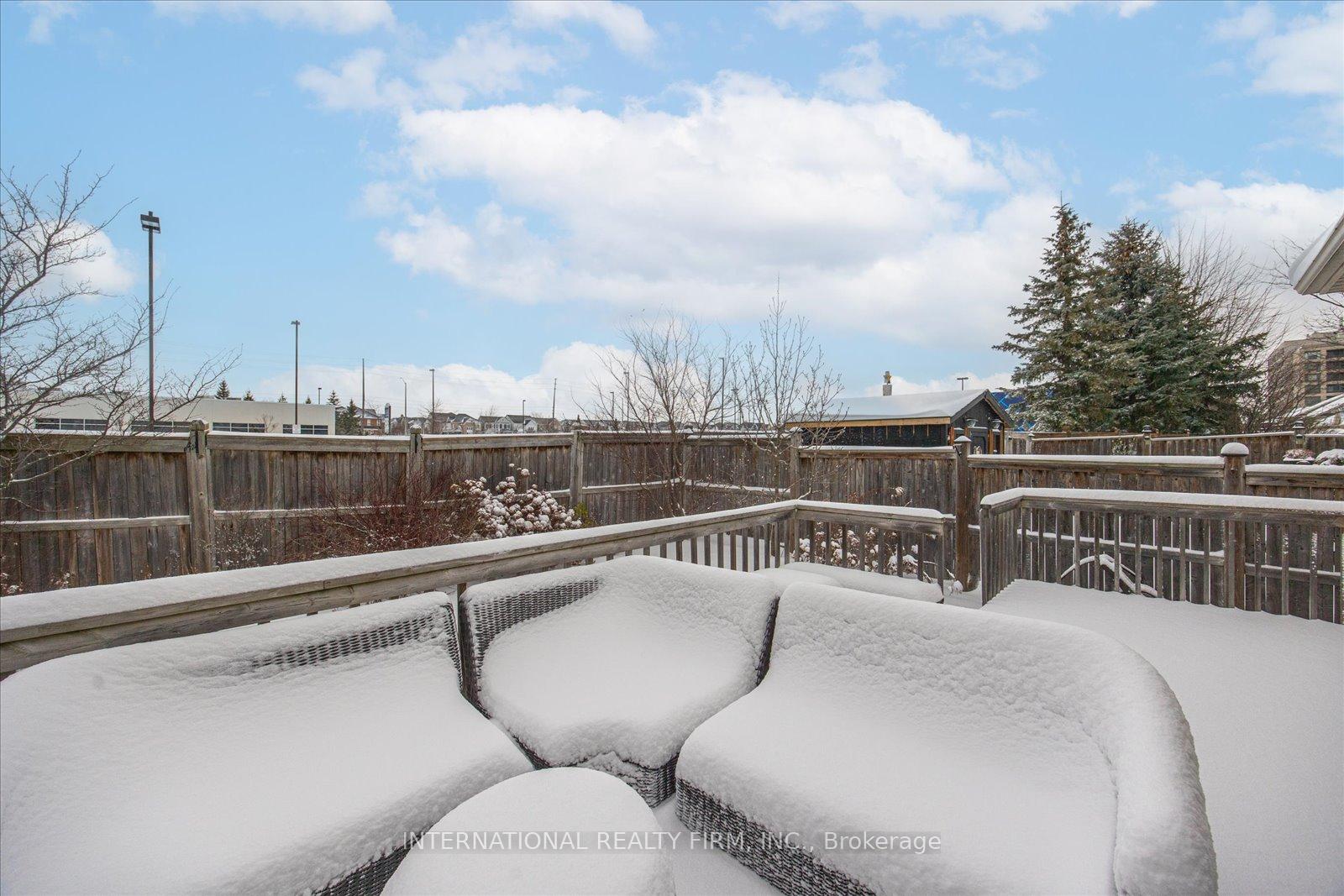 Photo 24 of 1306 Macinally Court, Oshawa, Pinecrest — HOMEH