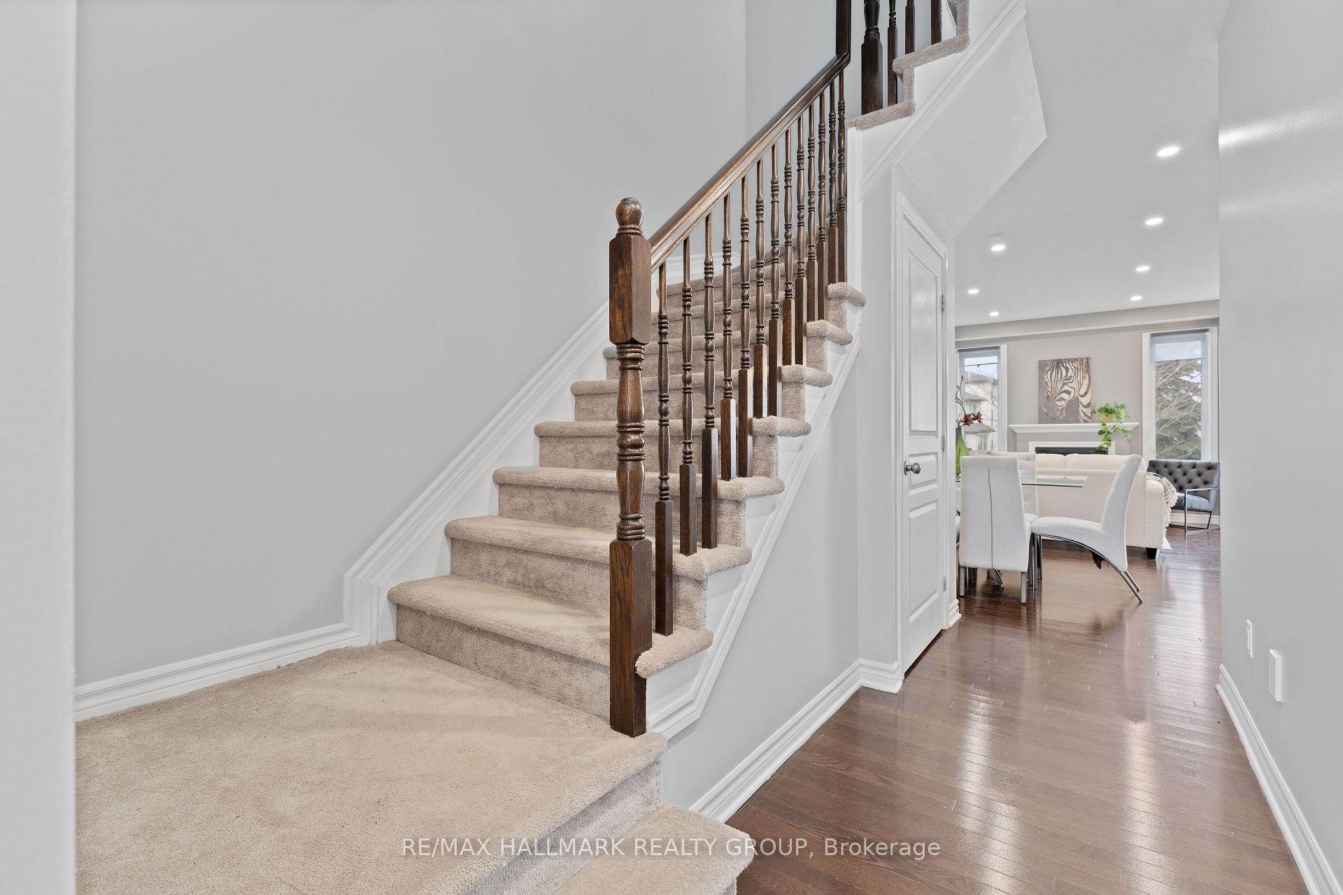 Photo 5 of 185 Claridge Drive, Ottawa, Barrhaven - Longfields — HOMEH